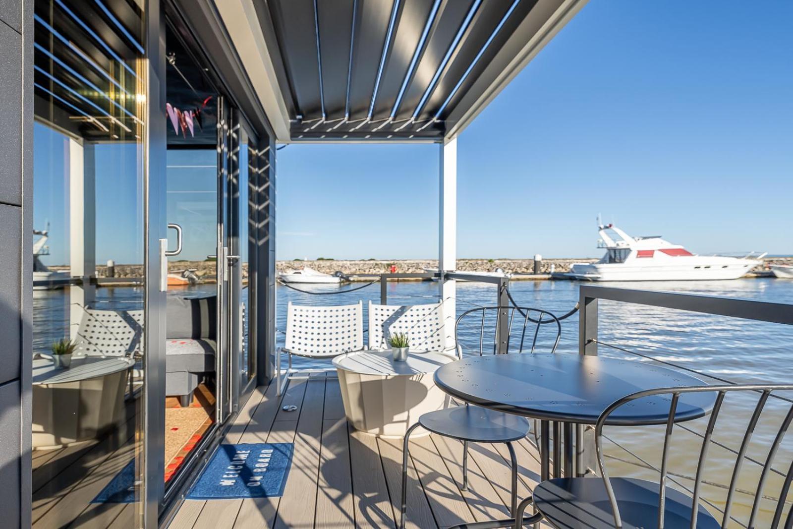 The Homeboat Company Parque Das Nacoes-Lisboa Exterior photo
