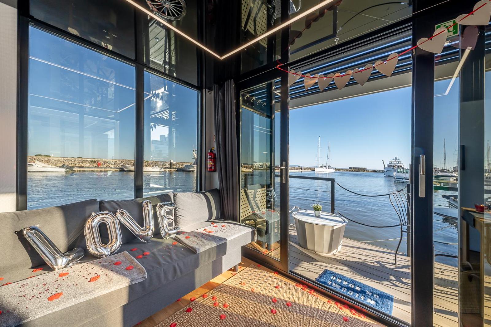The Homeboat Company Parque Das Nacoes-Lisboa Exterior photo